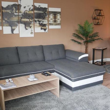 Wohlfuehlen In Der Schifferstadt Rosslau Mit Netflix Dessau-Rosslau Esterno foto