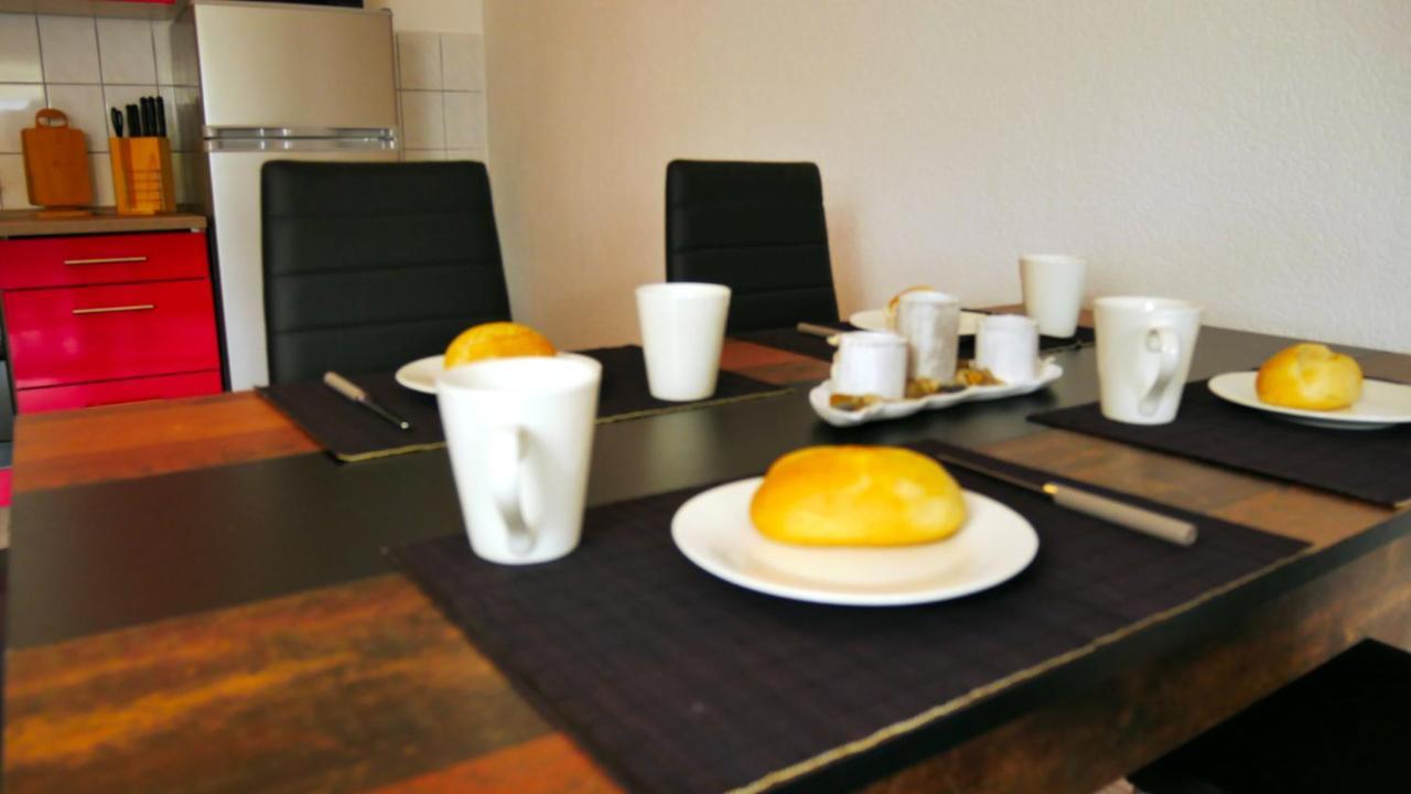 Wohlfuehlen In Der Schifferstadt Rosslau Mit Netflix Dessau-Rosslau Esterno foto